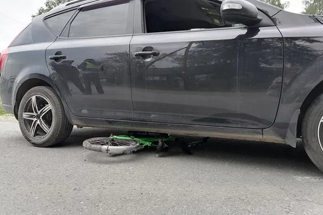 В Свердловской области ребёнок за рулём иномарки сбил шестилетнего мальчика