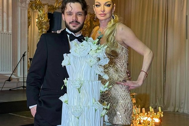 Волочкова посоветовала зятю жениться на «Маше с Уралмаша»