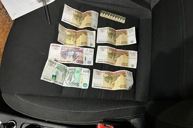 В Екатеринбурге водитель Hyundai задержан за взятку инспекторам ДПС