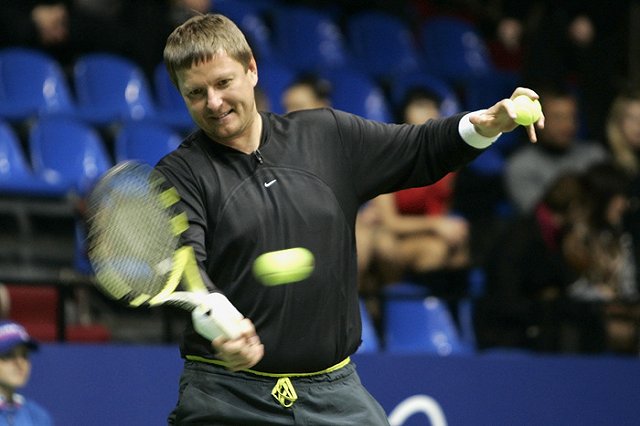 Евгений Кафельников назвал себя отцом-неудачником из-за наркотиков