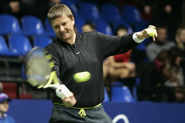 Евгений Кафельников назвал себя отцом-неудачником из-за наркотиков