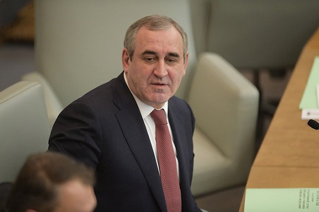 Единороссы из Госдумы решили приравнять западные соцсети к иноагентам