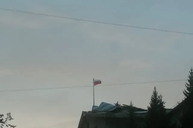 Ураган снёс крышу корпуса Уральского федерального университета на проспекте Ленина