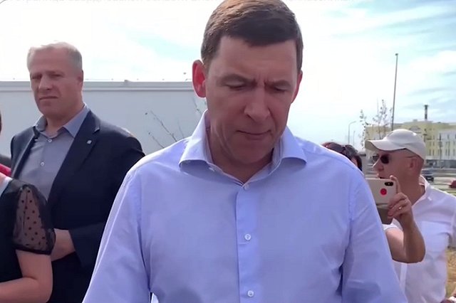 Губернатор Куйвашев высказался по поводу возвращения масочного режима и дистанта в регион