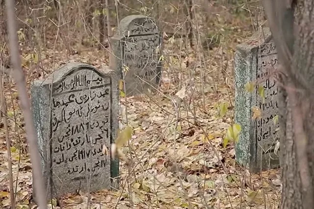 Шестилетнего Далера похоронили на мусульманском кладбище в Горном Щите