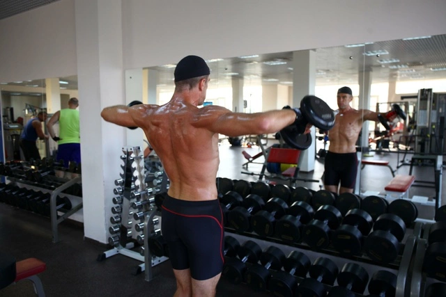 Ученые определили симптомы зависимости от фитнеса