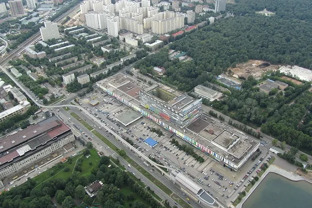 СК начал проверку после отказа незрячей москвичке в посещении ресторана