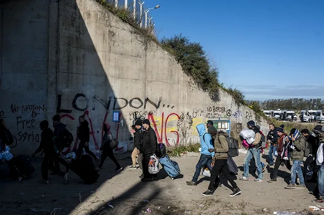 Россиян призвали встречать огромную волну мигрантов