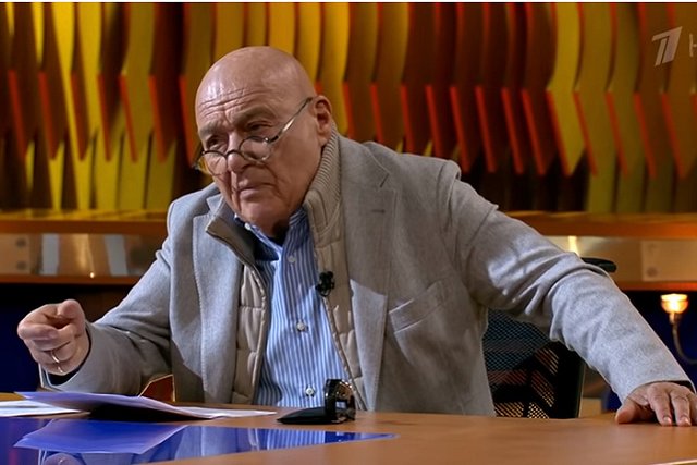 «Эти фотографии теперь во всем мире как главная новость». Владимир Познер — о разгоне протестов