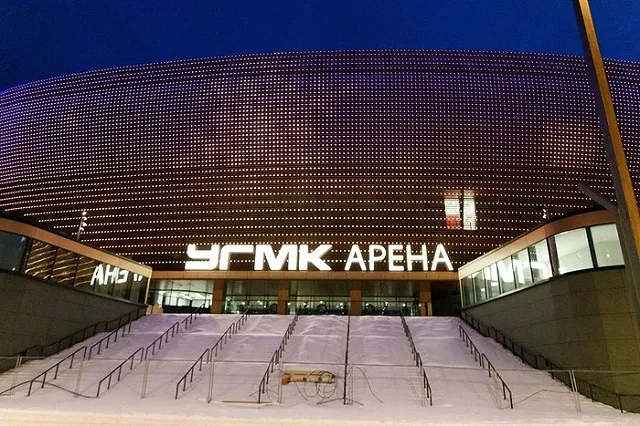 Омский губернатор заявил, что екатерининбургской «УГМК-арене» далеко до их «G-drive»