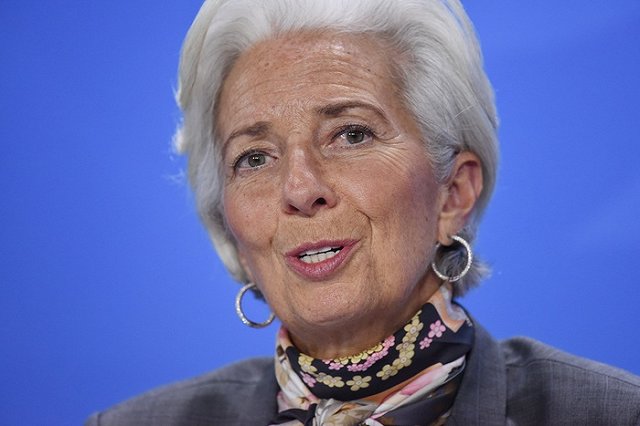 Лагард потребовала от Украины решительной борьбы с коррупцией