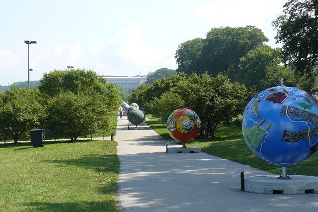 Эффект санкций: турпоток из США в Россию вырос на четверть