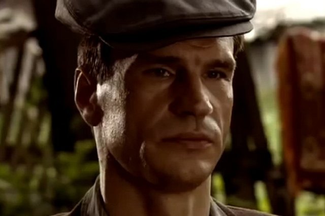 Скончался актер Денис Карасев