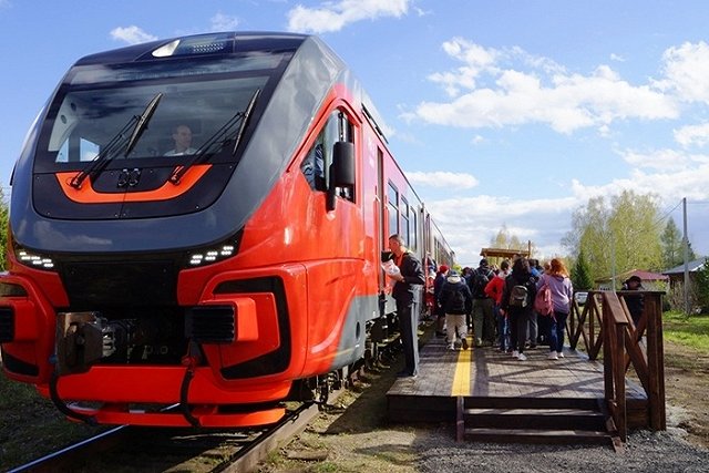 До «Оленьих ручьев» теперь можно добраться на рельсовом автобусе