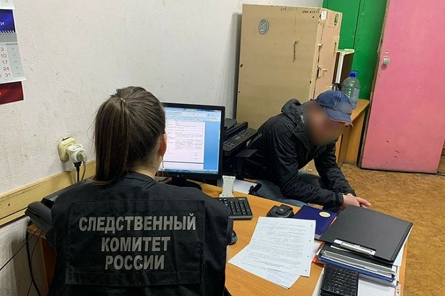 Зарезавшего прохожего в парке УрГУПСа уголовника отдали под суд