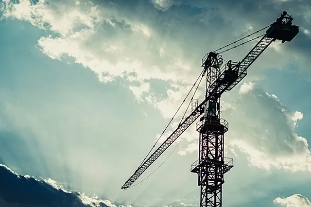 Компания из Екатеринбурга оставила без денег и жилья семью с детьми