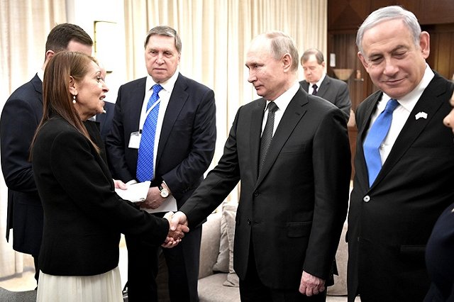 В России Путин помиловал израильтянку Иссахар