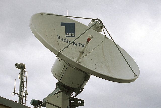 Владелец CNN объяснил отказ от вещания в России