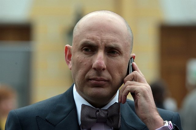 Начались обыски в компаниях нового директора Новосибирского оперного театра