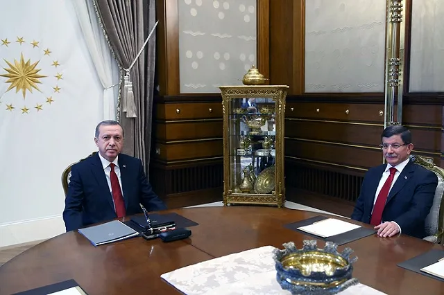 Политологи заявили об экономических мерах России в ответ на сбитый Турцией Су-24