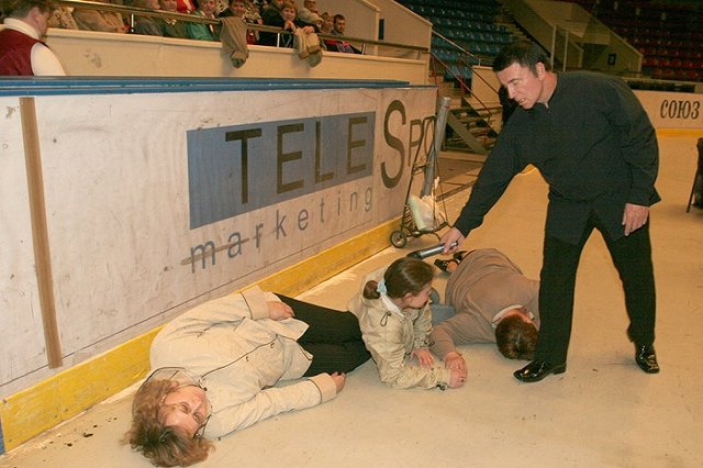 Кашпировский начал исцелять от аллергии и кариеса на Брайтон-Бич