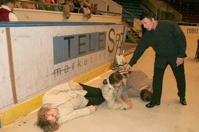 Кашпировский начал исцелять от аллергии и кариеса на Брайтон-Бич