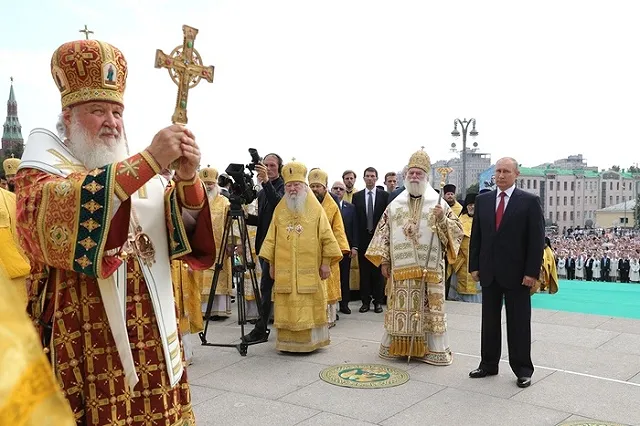 Путин заявил о мудрости предпринявших Крещение Руси предков