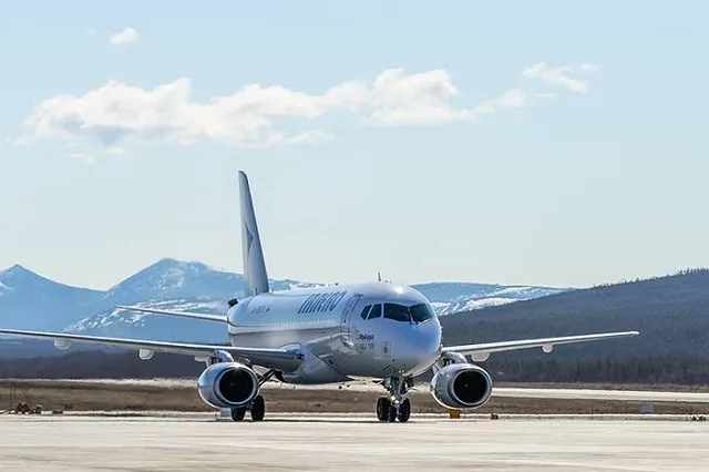 Из-за долгов туроператора уральцы второй день не могут вернуться из Китая домой
