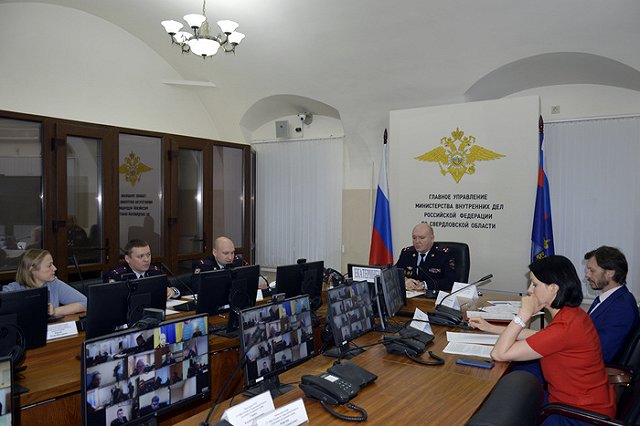 Почти 30 миллионов рублей похищено с банковских счетов граждан в Свердловской области в 2019 году