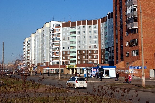 В Братске семью выселили из квартиры и обязали платить за нее ипотеку