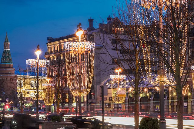 В столице отключена осенне-зимняя иллюминация