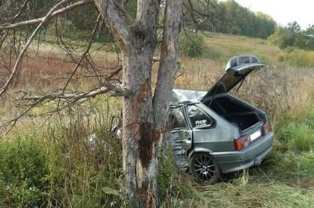 Свердловчанин за одну ночь попытался угнать четыре автомобиля. Получилось только два