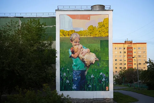 На Сортировке на стене гимназии появился новый арт-объект фестиваля STENOGRAFFIA