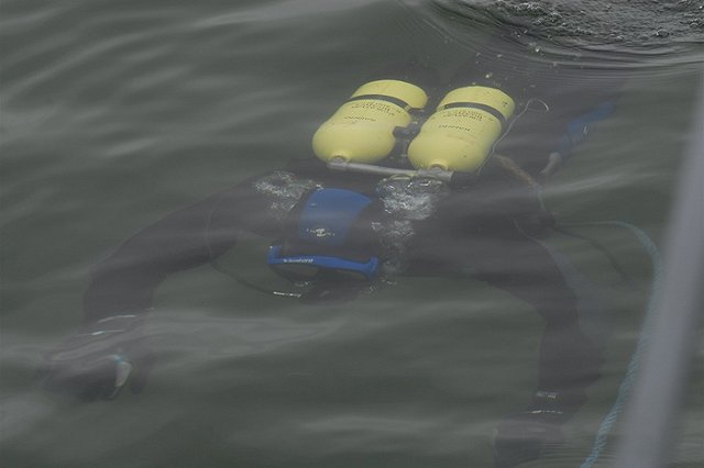 Вместо вертолета на дне реки в ХМАО оказались бревна