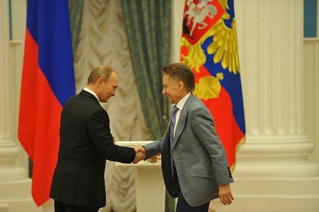 Скончался поэт Андрей Дементьев