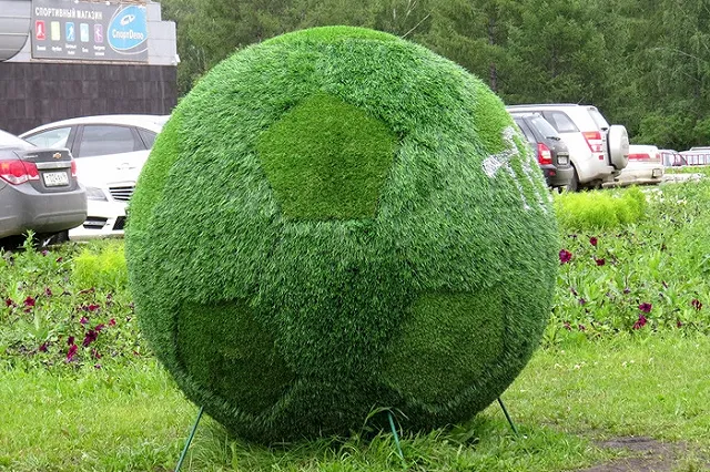 Парк у Дворца молодежи закрыли на реконструкцию