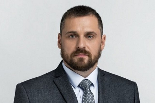 На свердловского депутата завели уголовное дело за избиение пенсионера