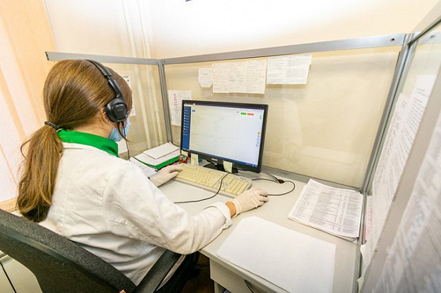 Банк обязали выплатить крупную сумму свердловчанину за психологическое давление