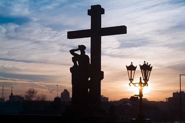 К Царским дням активисты оградят от мотоциклистов мемориал Романовых