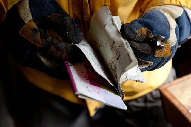 На ЖБИ сгорела иномарка топ-менеджера областного фонда капремонта