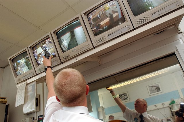 В российских школах могут установить систему распознавания лиц