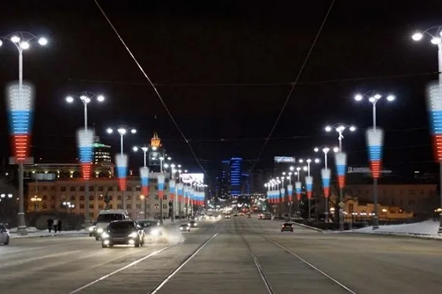 Столбы на Ленина подсветят за 50 миллионов рублей