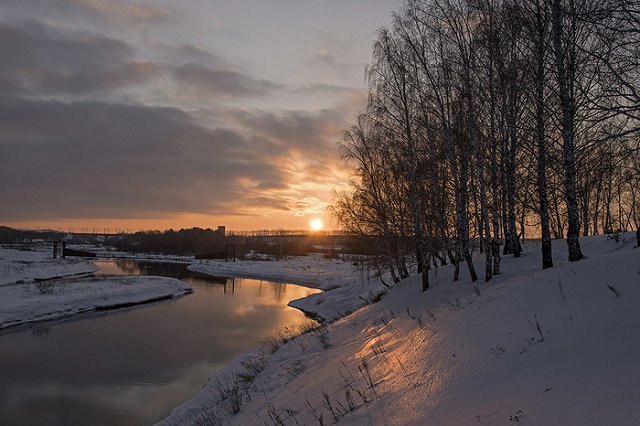 Каша превратится в гололед: в Екатеринбург постепенно возвращается холод