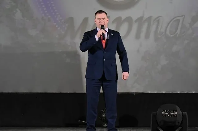 Вынесение приговора обвиняемому в убийстве депутату Коркину перенесли на неопределенный срок