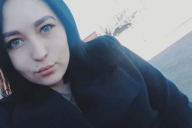 СК назвал версию случившегося, связанную с пропажей в лесу Свердловской области молодой девушки