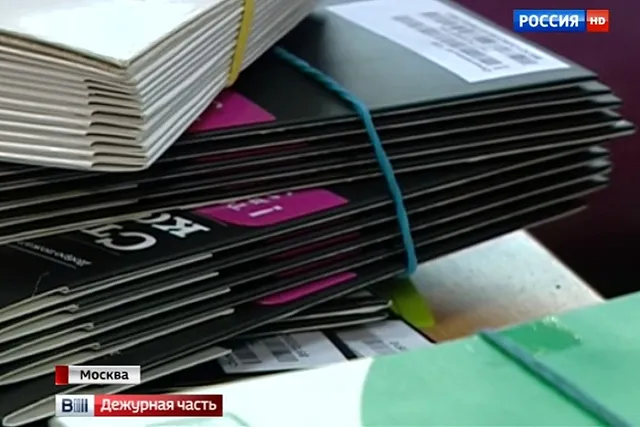 В Екатеринбурге продавец салона сотовой связи подменяла SIM-карты абонентов