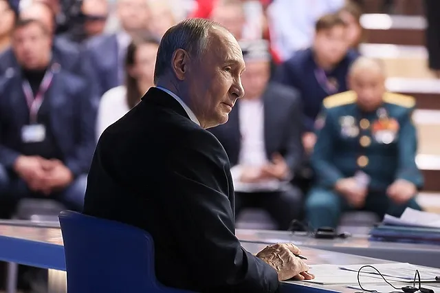 Захарова высмеяла слова Зеленского о том, что «Путиных много»