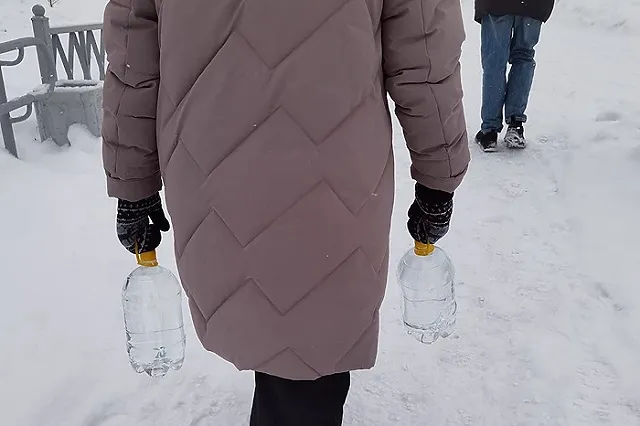 Прорубь на Калиновке оказалась недоступной