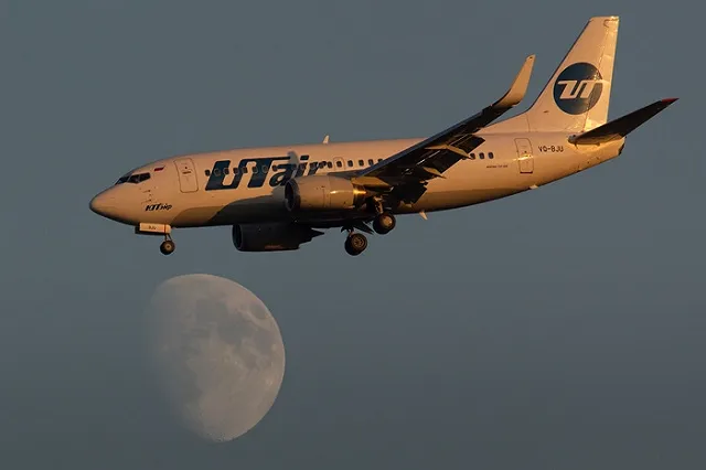 Аварийная посадка Boeing во Внуково: пассажиры слышали хлопок и видели вспышки