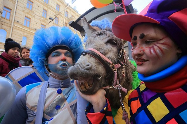 Каждый второй россиянин приготовил розыгрыш для близких на 1 апреля